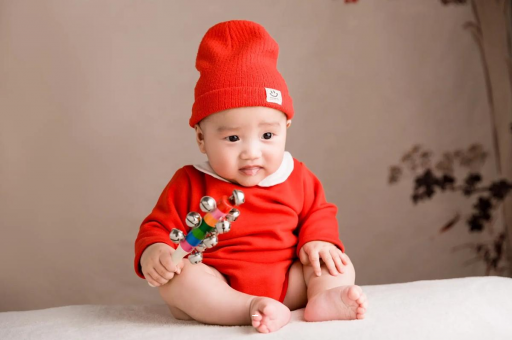 黄骅九个月的宝宝